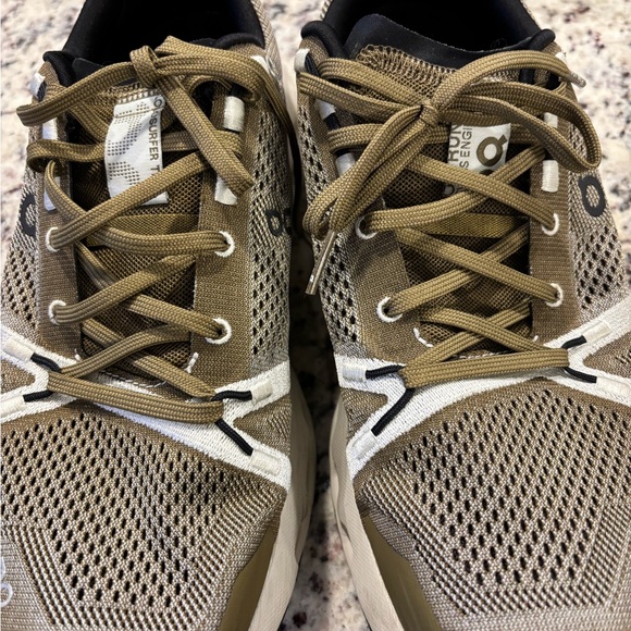 On Cloudsurfer Trail Men's Shoes - Brown excellent conditions - Picture 8 of 13